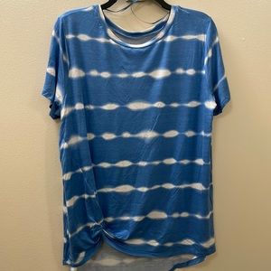 XL tie dye shirt